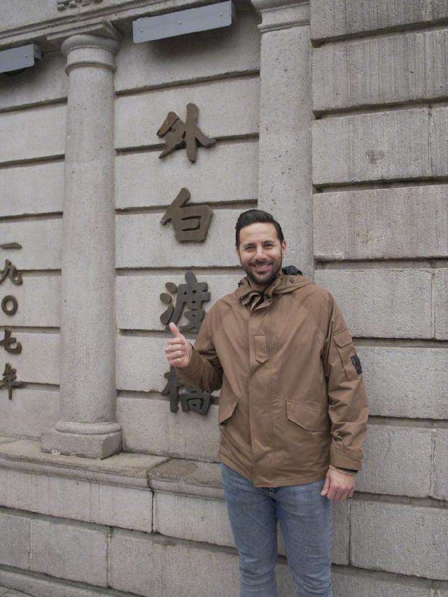 开云电子-皮萨罗专访：对多特决定德甲归属，拜仁能淘汰曼城